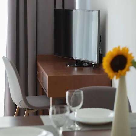 Apartment Atrium & Gym 150m To The By Renters Sarbinowo