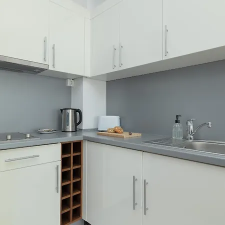 Atrium & Gym 150m To The By Renters Sarbinowo