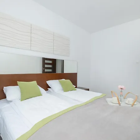 Atrium & Gym 150m To The By Renters * Sarbinowo