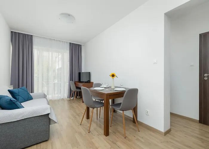 Atrium & Gym 150m To The By Renters * Sarbinowo