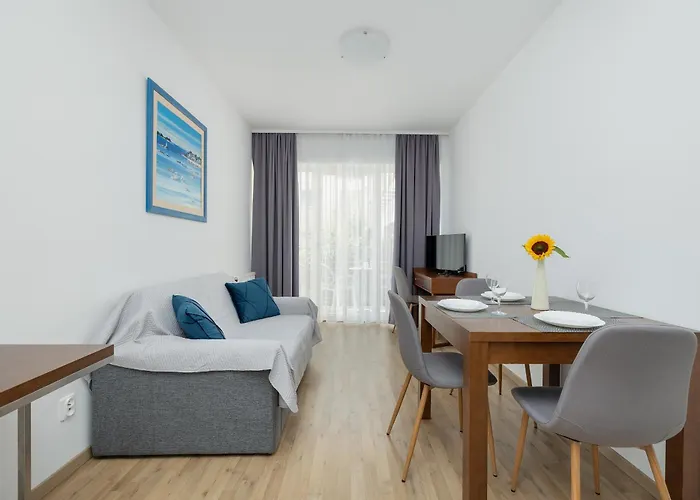 Atrium & Gym 150m To The By Renters Apartamento Sarbinowo