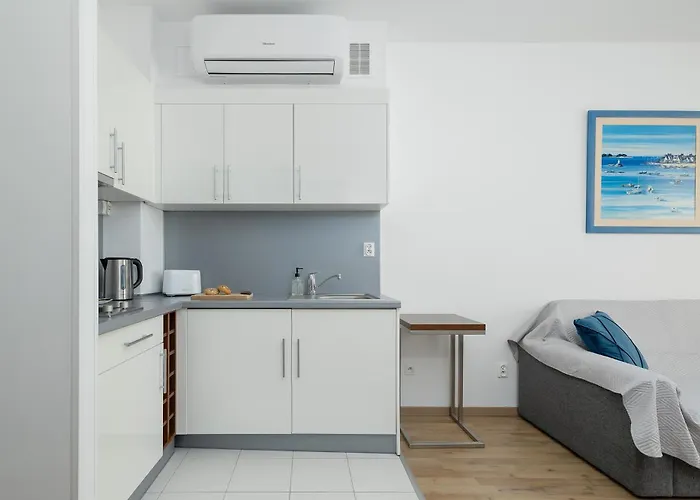 Atrium & Gym 150m To The By Renters Sarbinowo